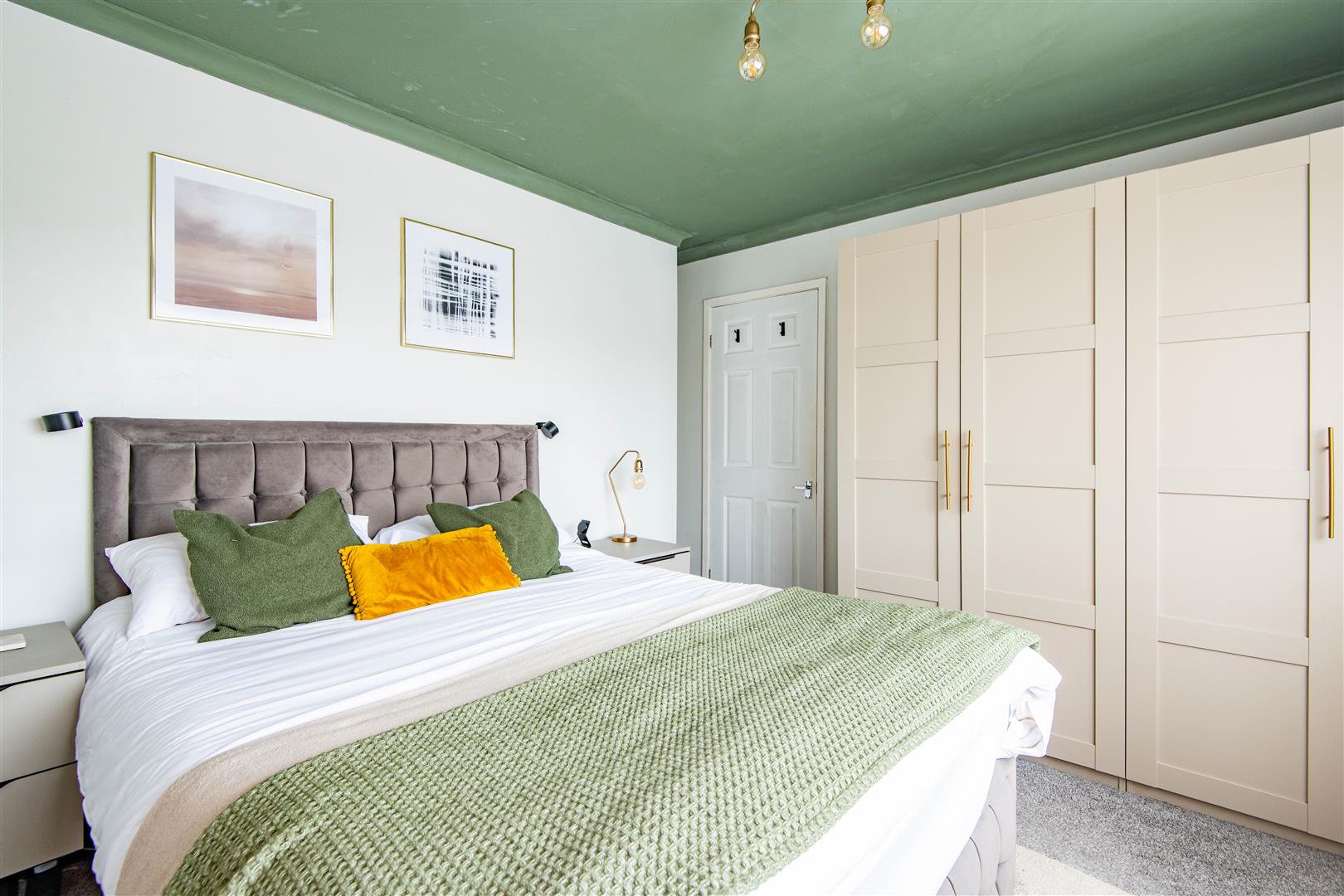 3 bed property in Claremont Avenue, Chorley